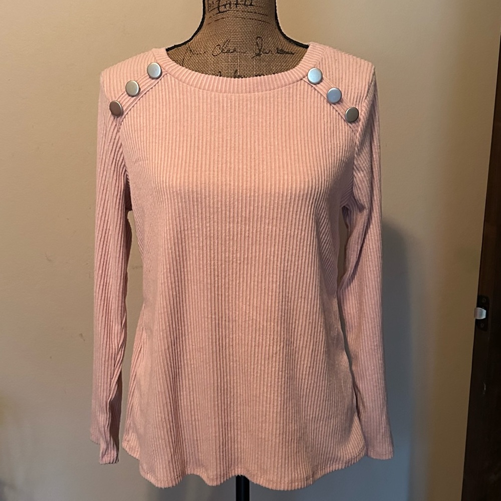 Pretty pink top-New with tag!
